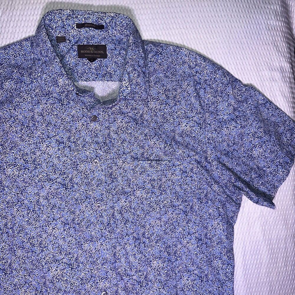 Rodd & Gunn Shirt Mens M Blue Cotton dots Short Sleeve Sports Fit Casual